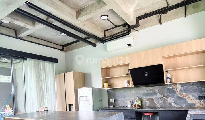 Rumah Siap Huni 3 Lantai Private Pool di Area Bintaro Sektor 2  1