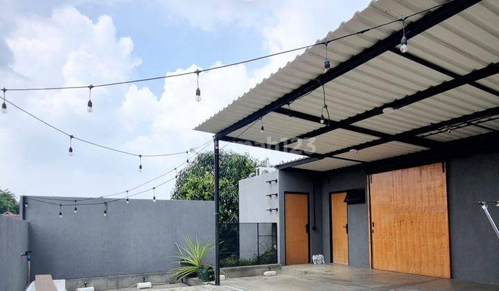 Rumah Industrial Siap Huni 3 Lantai di Bintaro Sektor 2 Dengan Private Pool 2