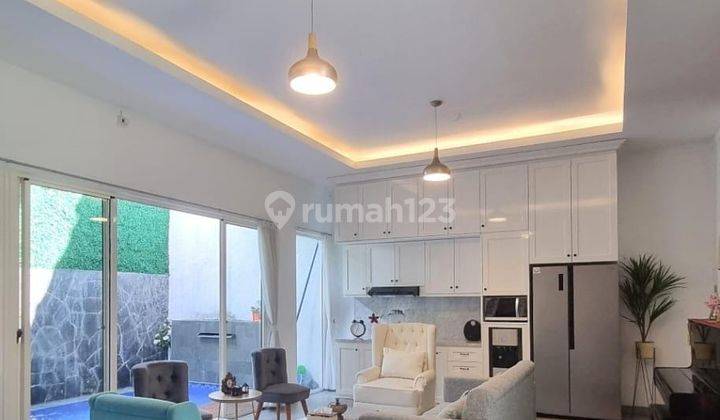 Rumah Dijual di Kebayoran Residence Bintaro Jaya Dengan Swimming Pool 1