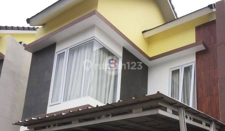 Rumah 2 Lantai Bagus Semi Furnished SHM di Area Bintaro, Tangerang Selatan 1