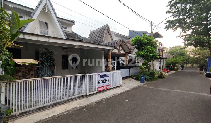 Taman Victoria Sentul City Rumah Bagus Siap Huni 2 Lantai Taman Victoria Sentul City Rumah Bagus Siap Huni 2 Lantai