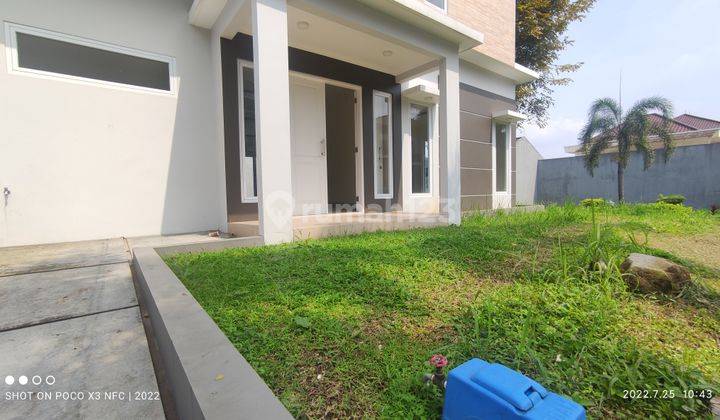 Rumah mewah 2 lantai siap huni Pakuan hill Cluster montecarlo 1