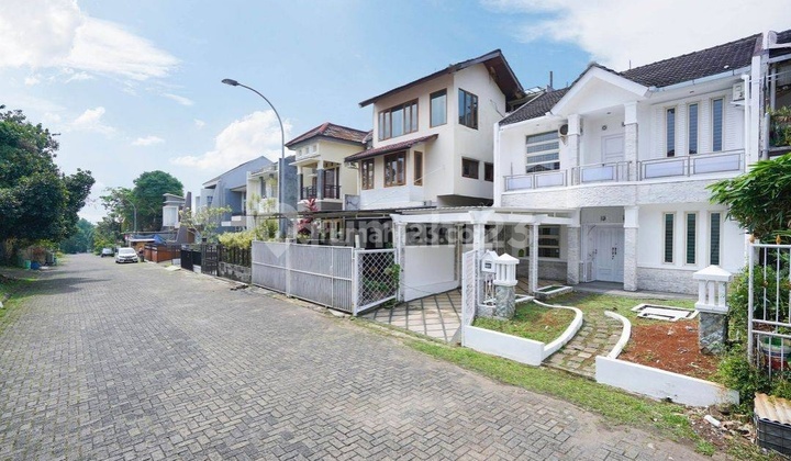 Disewa Rumah 2 lantai Danau Bogor Raya Laikside  2