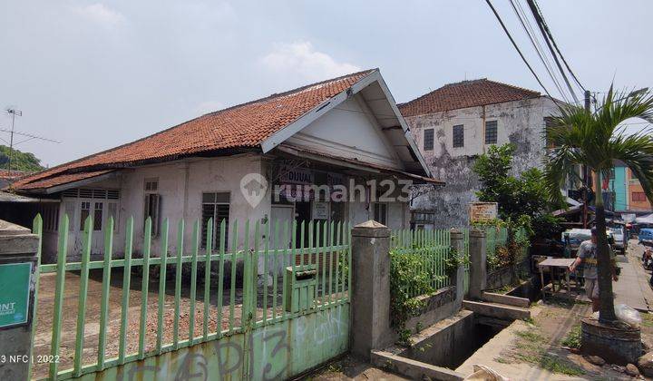 Rumah Tua Strategis Dekat Stasiun Bogor  2