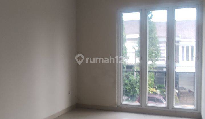 Rumah 2 Lantai Jalan Utama Royal Tajur View Gunung 2