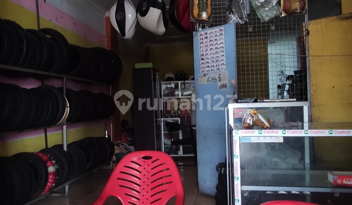 Affordable Tajur Shop House by the Road at a Cheap Price