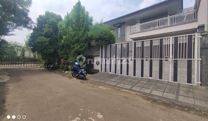 Rumah Bagus Di Vila Bogor Indah Posisi Hook Taman Luas  2