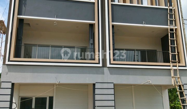 Strategic Shop House Near Summarecon Bogor Close to Toll Road