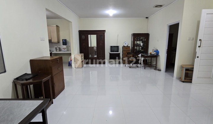 2-STORY HOUSE IN SEVILLA BSD (RENOVATED) 2