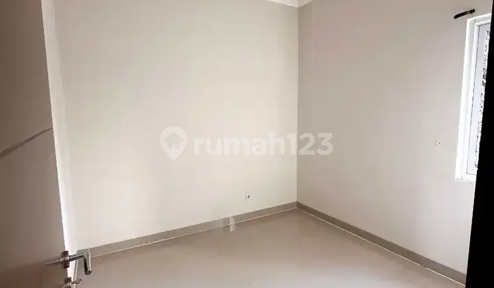 Affordable. Nice House Attractive Price Alegria Park, Bsd 2