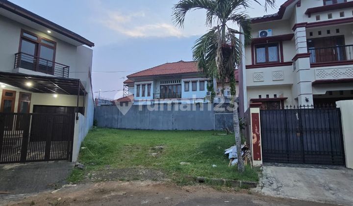 Tanah di Anggrek Loka, 2.3 - Harga Miring 