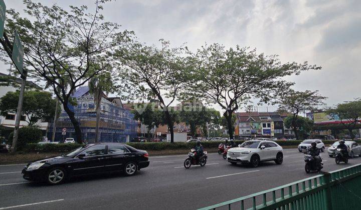 Ruko Hadap Jalan Raya Utama Bsd, Facade Lebar 2