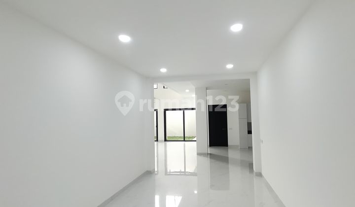 BRAND NEW MINIMALIST MODERN HOUSE Puspitaloka BSD City 2