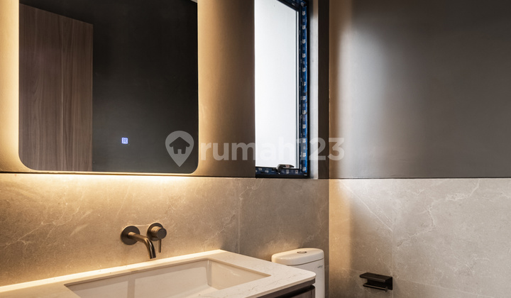 Rumah Baru dengan Spek Material Tinggi di Foresta BSD City, Dekat Aeon Mall 2