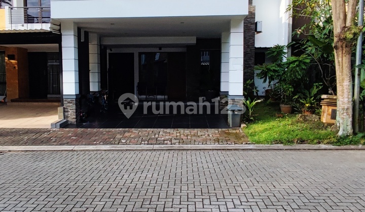 Rumah pepohonan lebat di Green Cove BSD dekat The Breeze 2