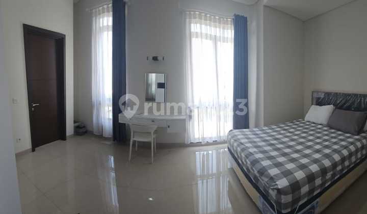 Rumah lebar 7 di Mozia cluster Avezza ,BSD City dekat AEON Mall 2