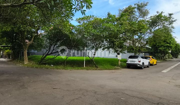 Corner Square Plot Ready to Build in Kencana Loka BSD