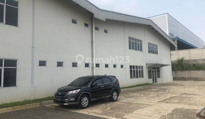 Dijual Pabrik Gudang Kawasan Industri Karawang Barat, Karawang, Jawa Barat. Luas Tanah 1 Ha 2