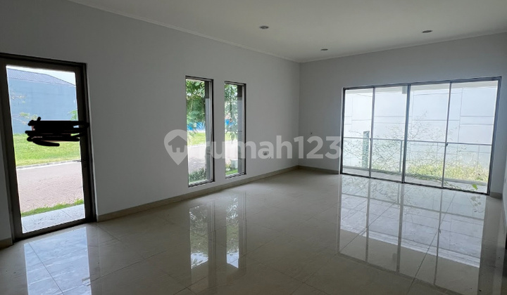 Rumah Brand New Hook Cluster Golf Island Pik 2