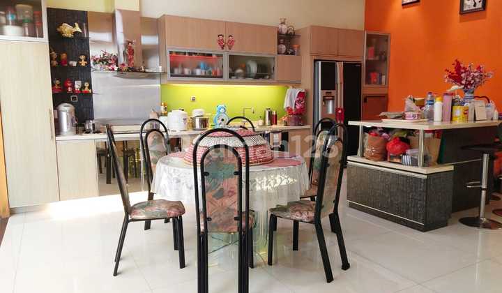 Rumah Cantik Minimalis Manyar Permai Pik 2