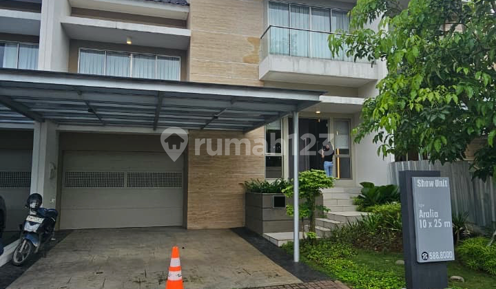 Rumah Cluster Sonata Lagoon Golf Island Pik