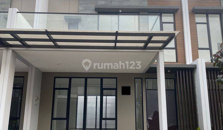 Disewakan Rumah Pik 2 Milenial Brand New