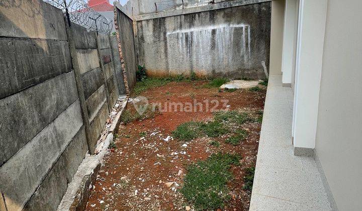 Dijual Rumah Baru 2 Lantai Posisi Kuldesak di Citra Grand Cibubur 2