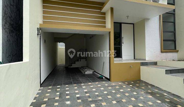 Dijual Rumah Baru 2 Lantai Siap Huni di Boulevard Perumahan Cibubur Residence 2