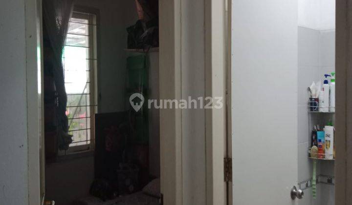 Dijual Cepat Rumah 1 Lantai Siap Huni Cocok Untuk Pasangan Muda di Legenda Wisata 2