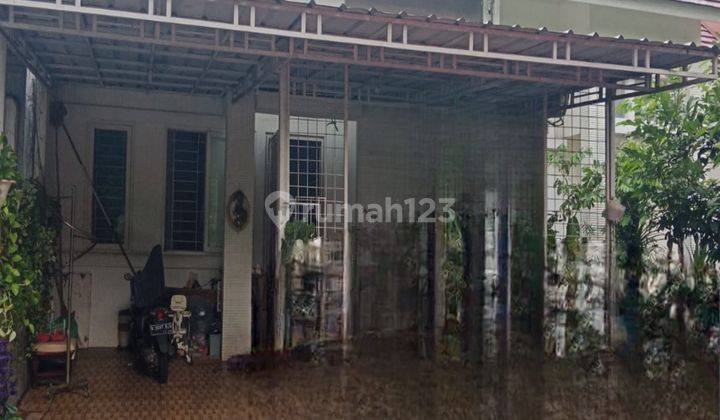 Dijual Cepat Rumah 1 Lantai Siap Huni Cocok Untuk Pasangan Muda di Legenda Wisata 1