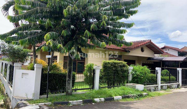 Rumah SHM Bagus di Sarijadi Sukasari Gegerkalong Kota Bandung 1