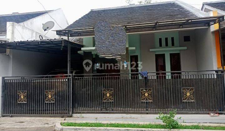 Rumah SHM di Cluster di Jalan Jatihandap Padasuka Cicaheum 1