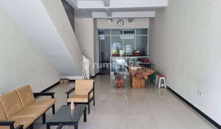Ruko Siap Pakai Area Komersil di Taman Kopo Indah SHM 1