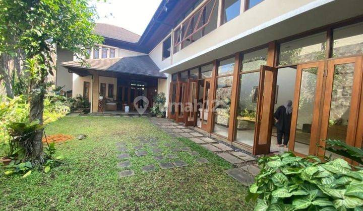 Rumah Mewah 2 Lantai SHM Bagus di Jalan Ir H Juanda Dago Bandung 2