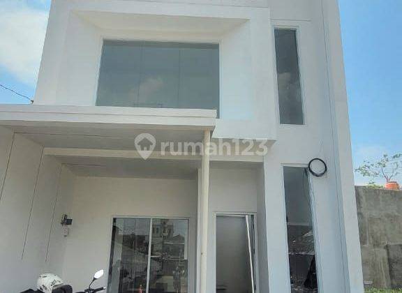 Rumah 2 Lantai SHM Baru di Jalan Sukamenak Kopo Bandung 1