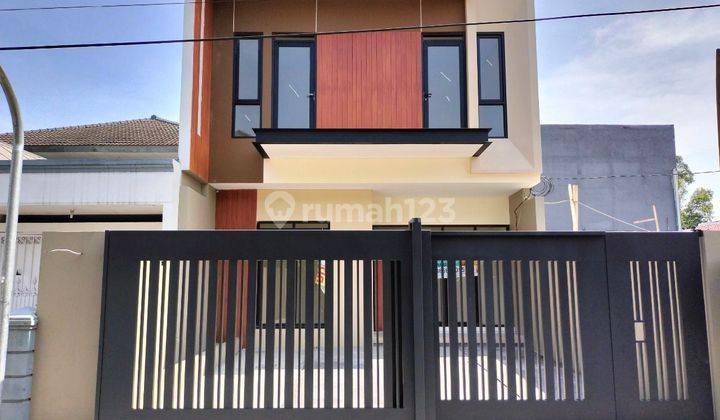 Rumah Minimalis Modern SHM Baru 2 Lantai di Turangga Buahbatu 1