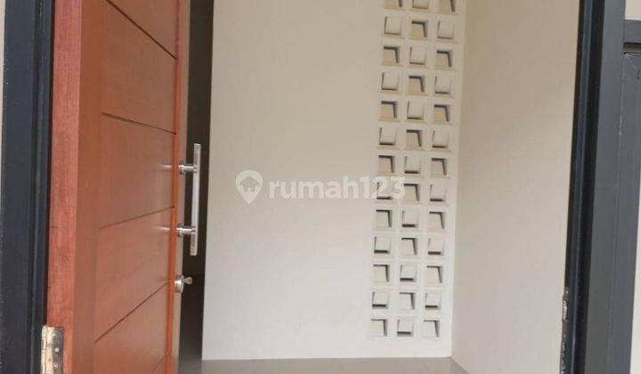 Rumah Baru Minimalis Modern di Kopo Taman Kopo Indah dekat Toll 2