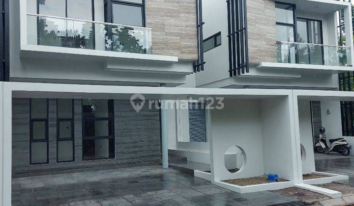 Rumah 2 Lantai Baru di Jalan Pondok Hijau Setiabudi Gegerkalong 2