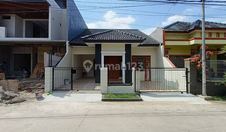 Rumah Baru Klasik Minimalis Di Margacinta Buah Batu 1