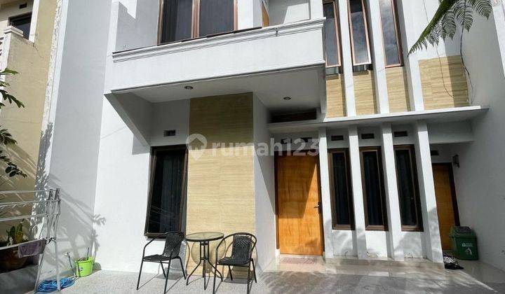 Rumah 2 Lantai di jalan Sariwangi Bandung dekat Polban Cihanjuang 2