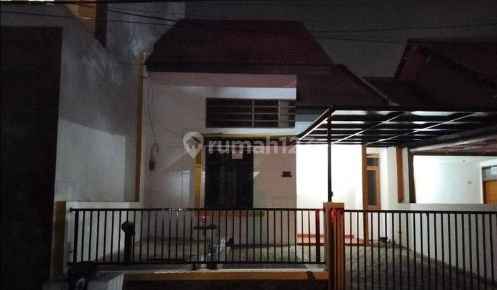 Sewa Rumah Bagus Lingkungan Asri Antapani Jalan Jakarta Bandung 1