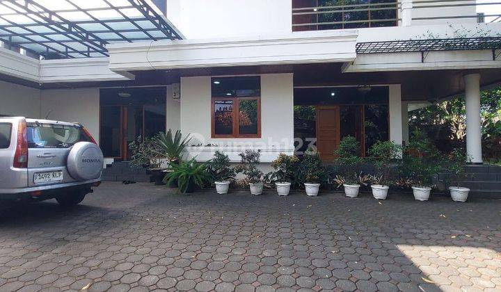 Rumah Terawat Mewah Di Ciumbuleuit Hegarmanah Bandung Utara 2