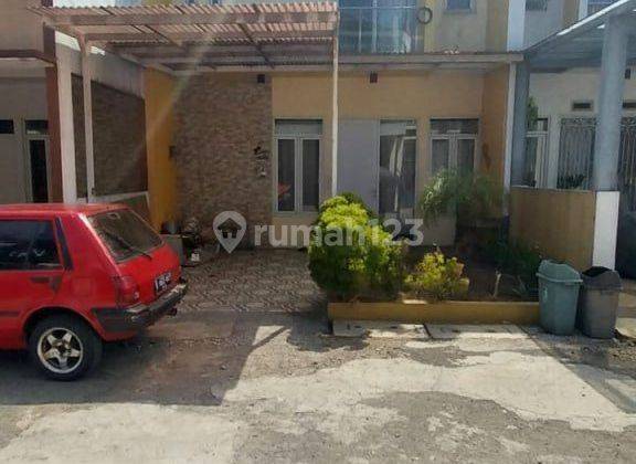 Kontrakan Rumah 2 Lantai Bagus Semi Furnished Di Antapani Bandung 1