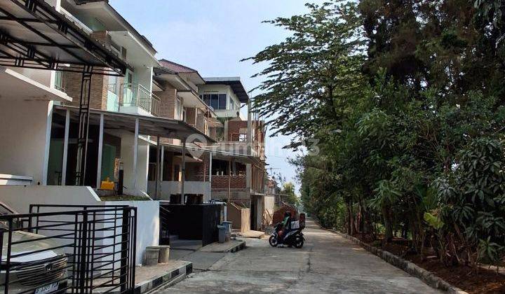 Rumah Siap Huni Split Level Di Kolonel Masturi Cimahi Utara 2