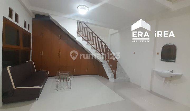 Disewakan Rumah 2 Lantai Colomadu Karanganyar  2