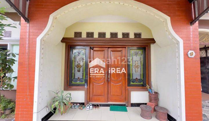Dijual Rumah Mewah 2 Lantai di Solo Jebres 2