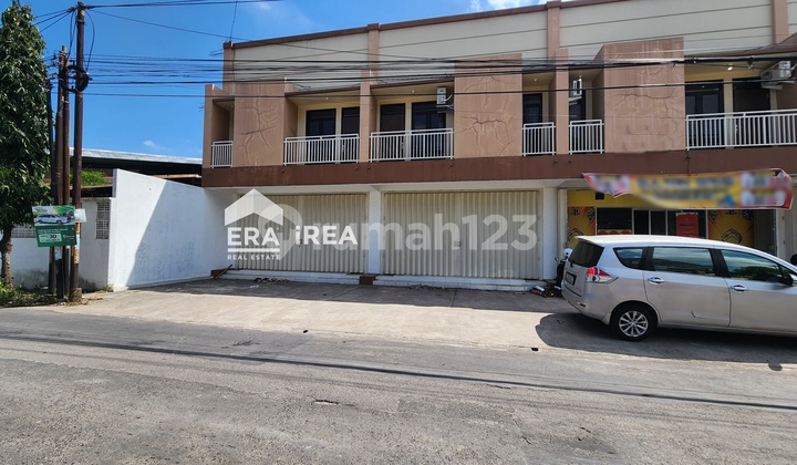 For Rent: Affordable 2-Story Shop House in Solo City For Rent: Affordable 2-Story Shop House in Solo City