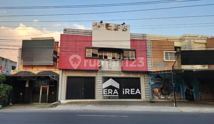 For Sale: 2-Story Shop House Near Manahan Stadium