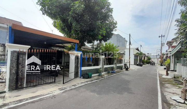 Rumah Strategis Dijual di Solo Dekat Luwes Nusukan 1