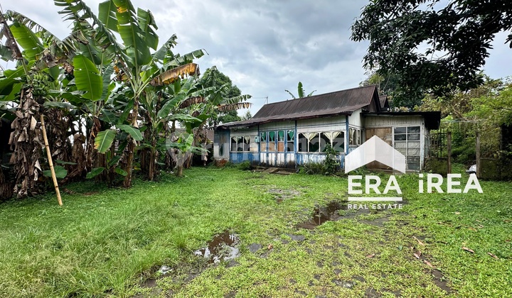 Bonus Land Area with Ancient House in Pasar Tawangmangu, Solo Bonus Land Area with Ancient House in Pasar Tawangmangu, Solo